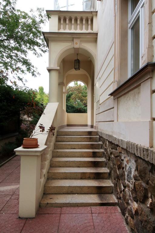 Historic Villa Apartments Prague Luaran gambar